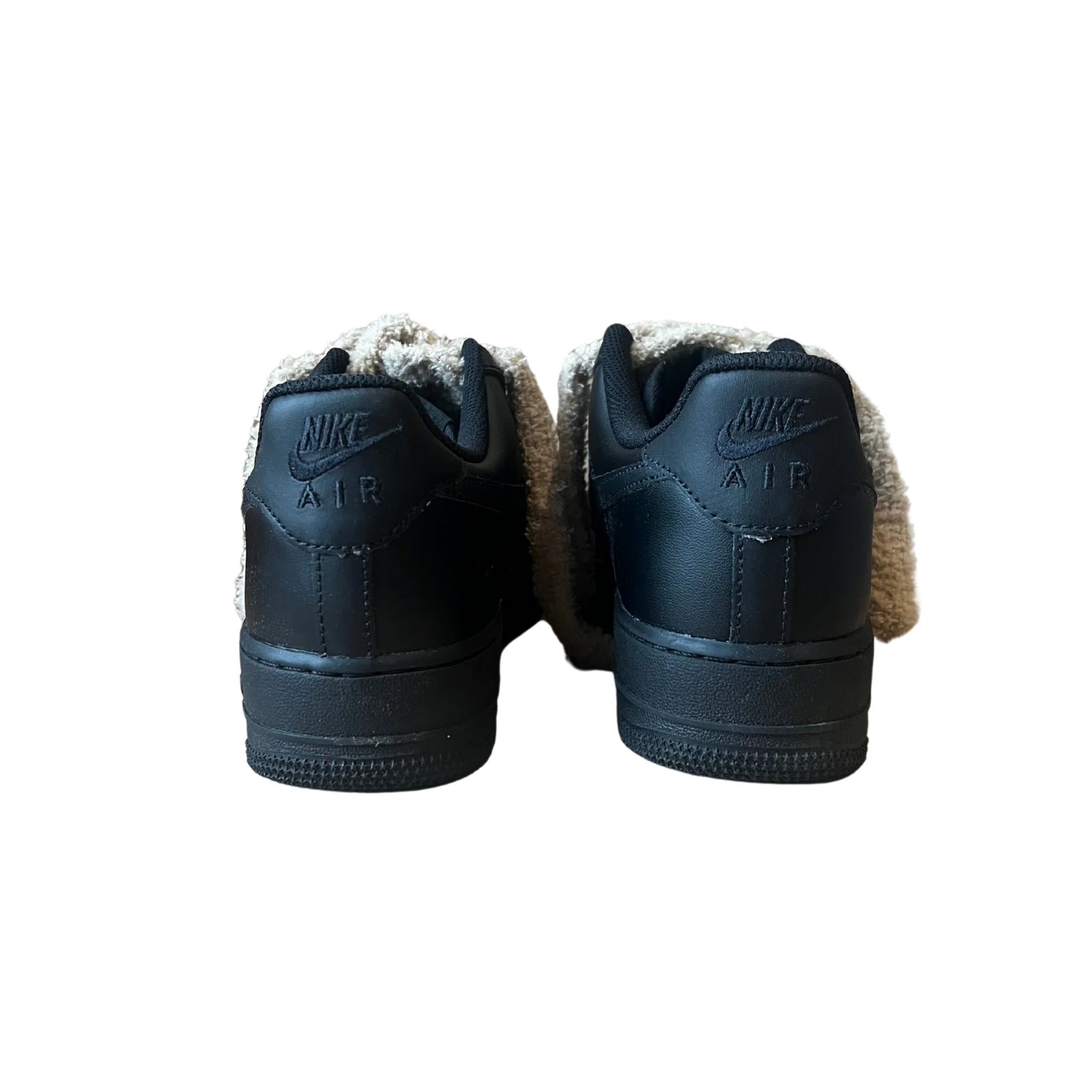 Nike Air Force 1 Black Fluffy Lace Coral Hátulnézet