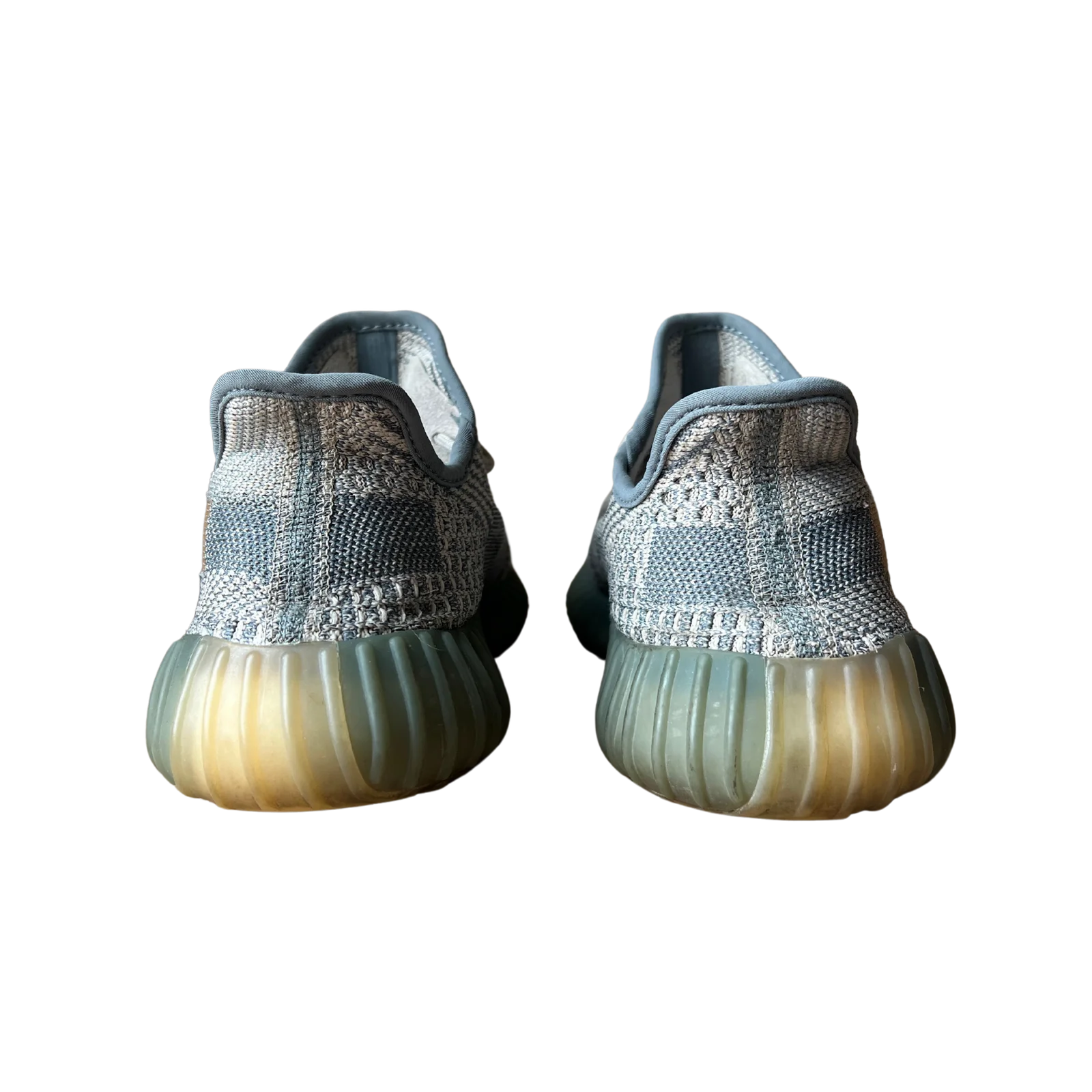 Yeezy 350 Israfil Hátulnézet