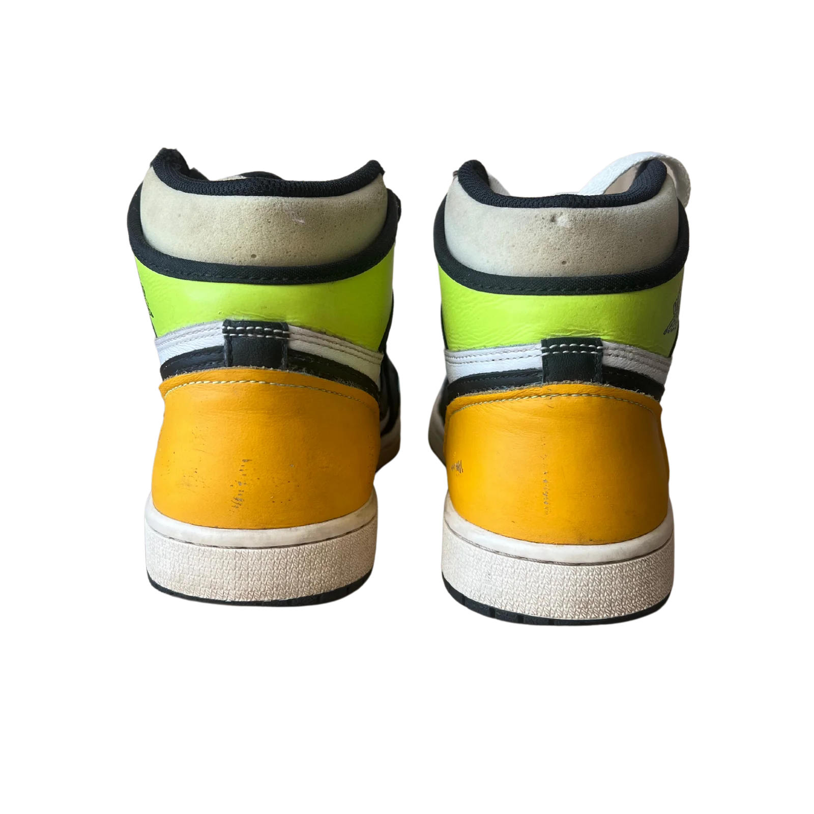 Jordan 1 High Volt hátulnézet