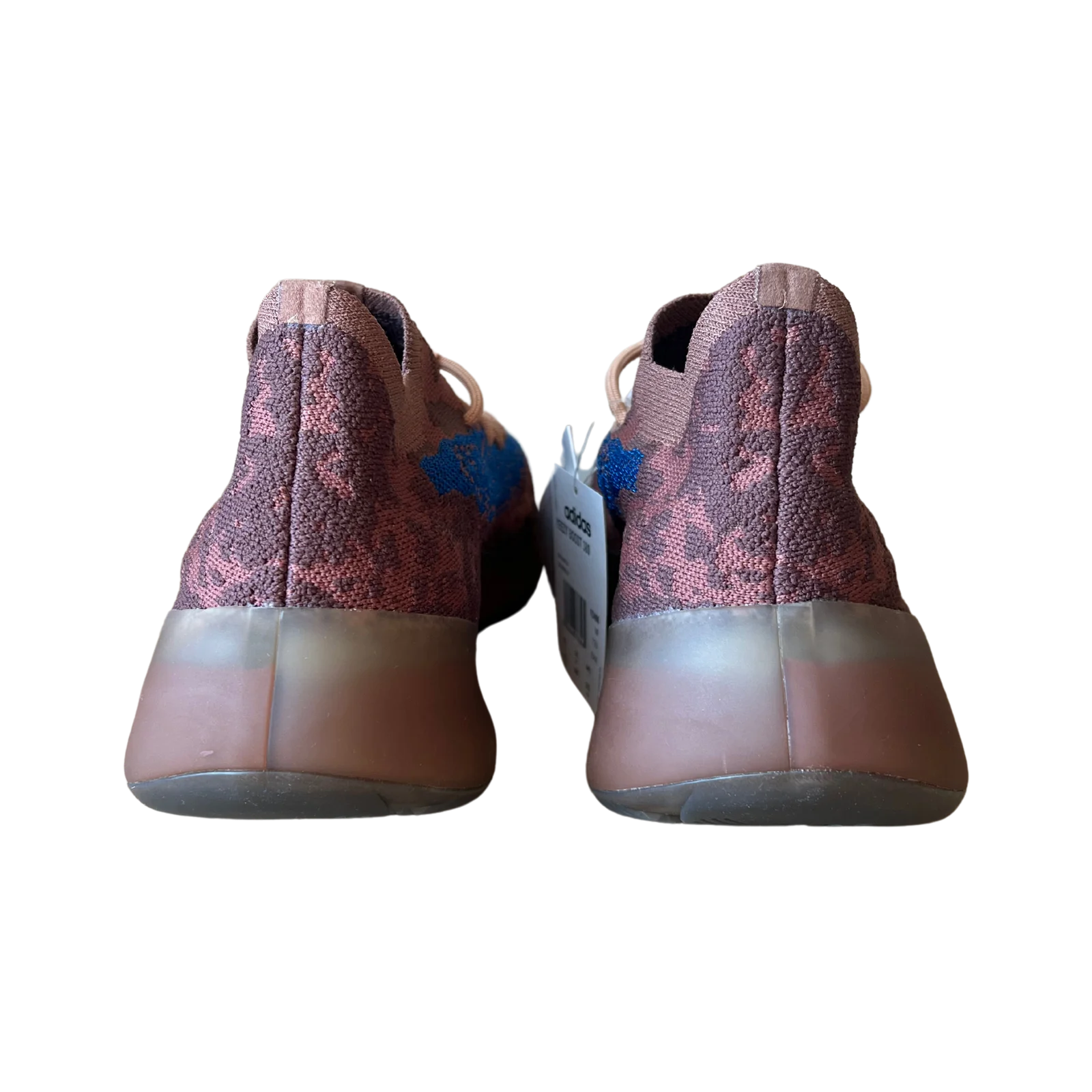 Yeezy 380 Azure hátulnézet